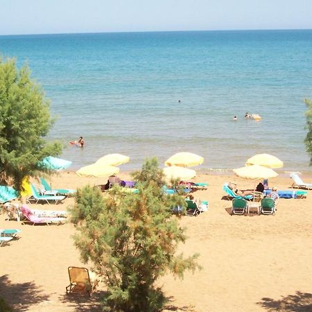 Kato Stalos Beach Kültér fotó